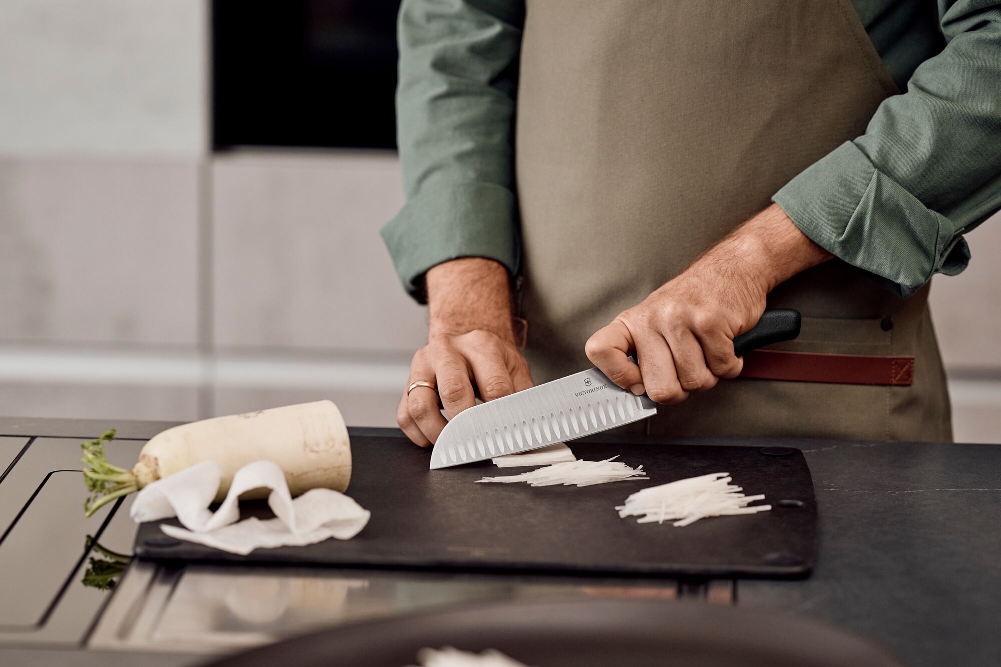 Victorinox Swiss Classic Santokumesser, Kullenschliff