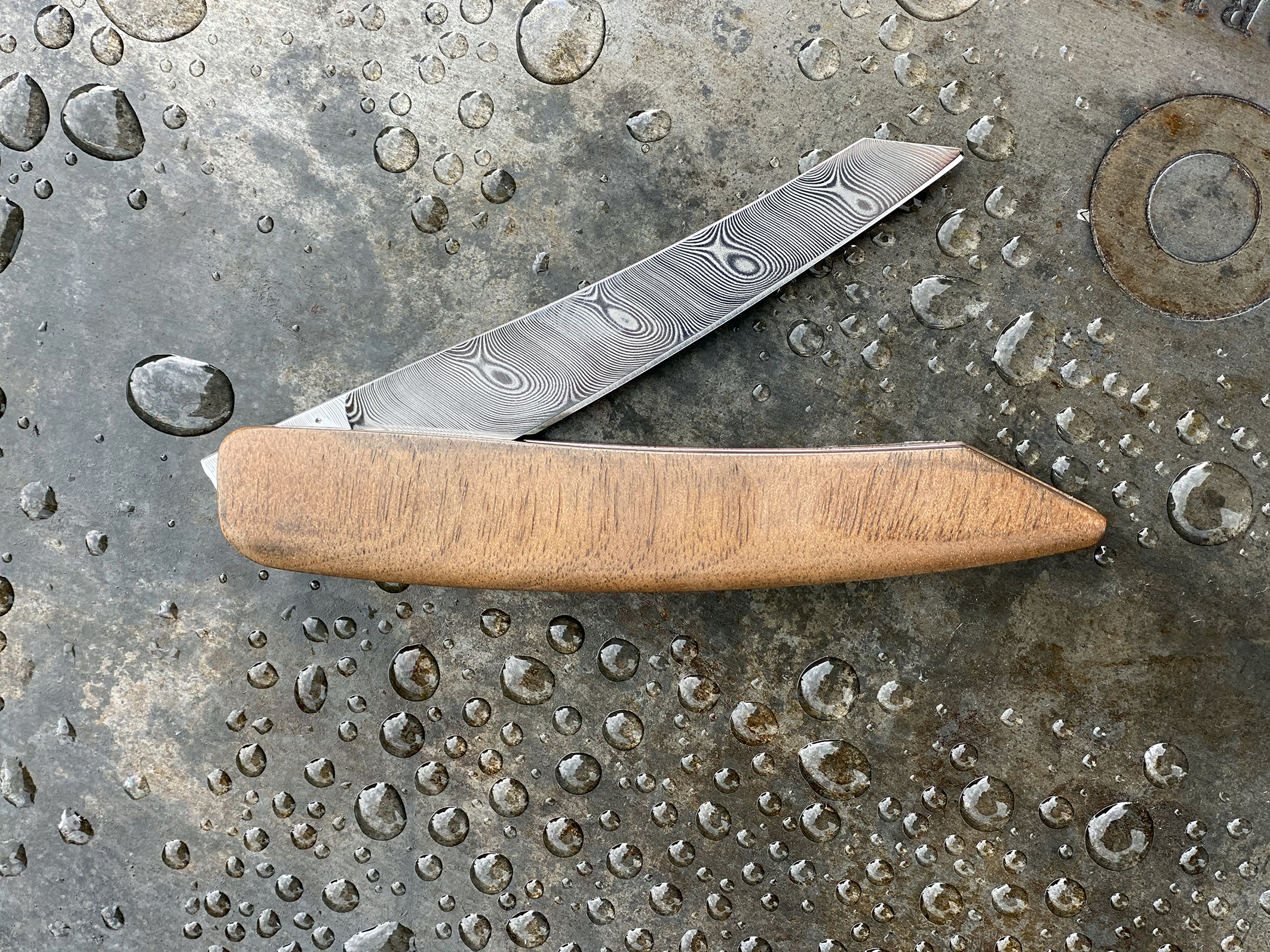 sknife Taschenmesser Damast Nussbaumholz (Walnuss)